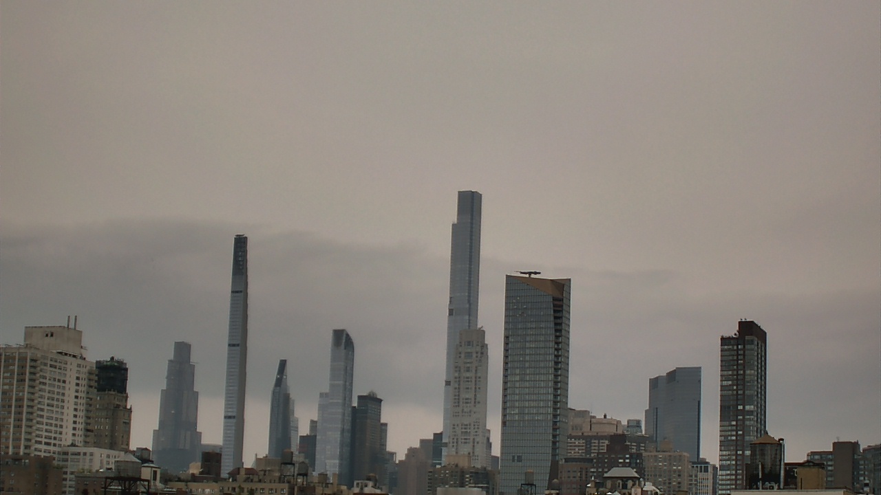 Thumbnail for current weather camera view from Rodeph Sholom Day School in New York, New York