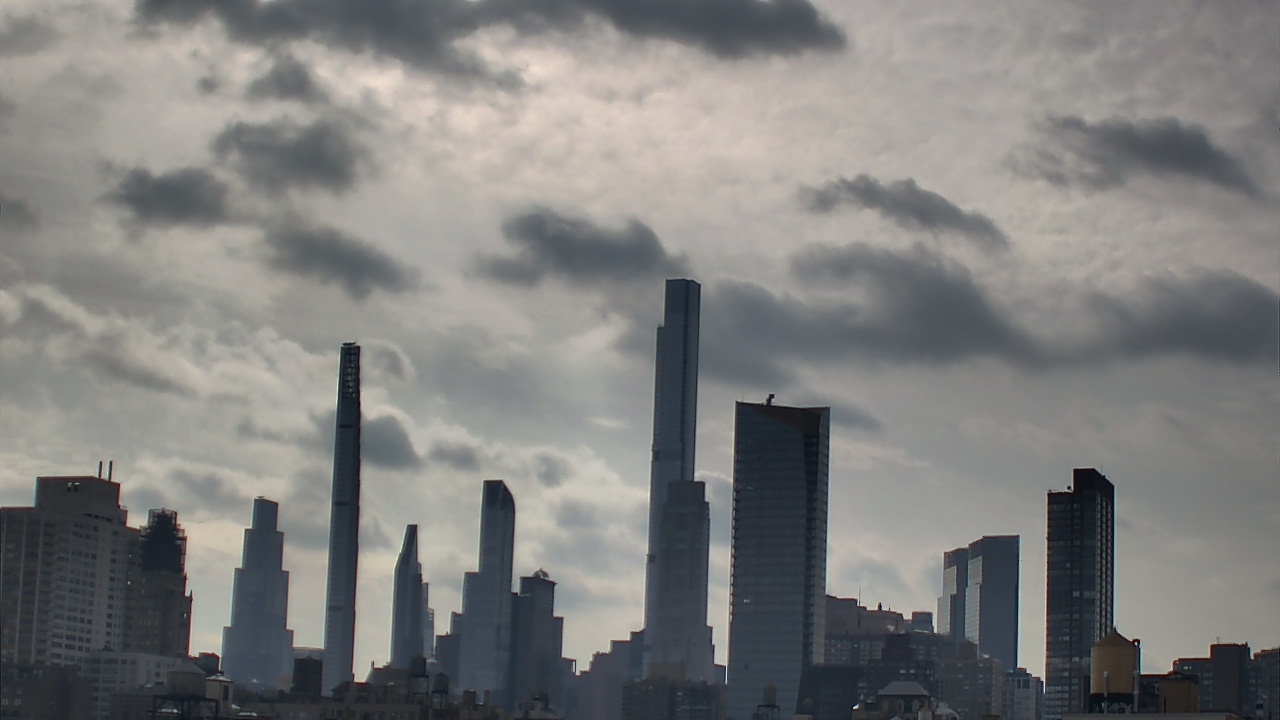 Thumbnail for current weather camera view from Rodeph Sholom Day School in New York, New York