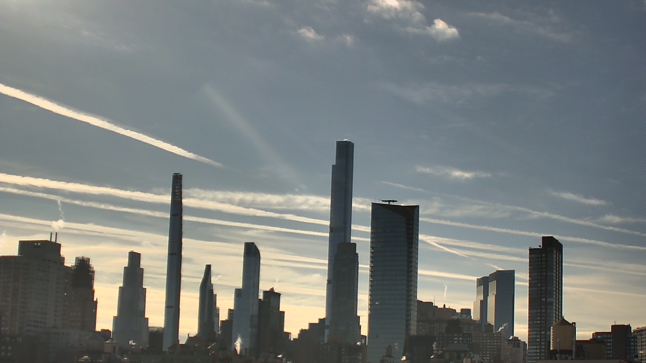 Thumbnail for current weather camera view from Rodeph Sholom Day School in New York, New York