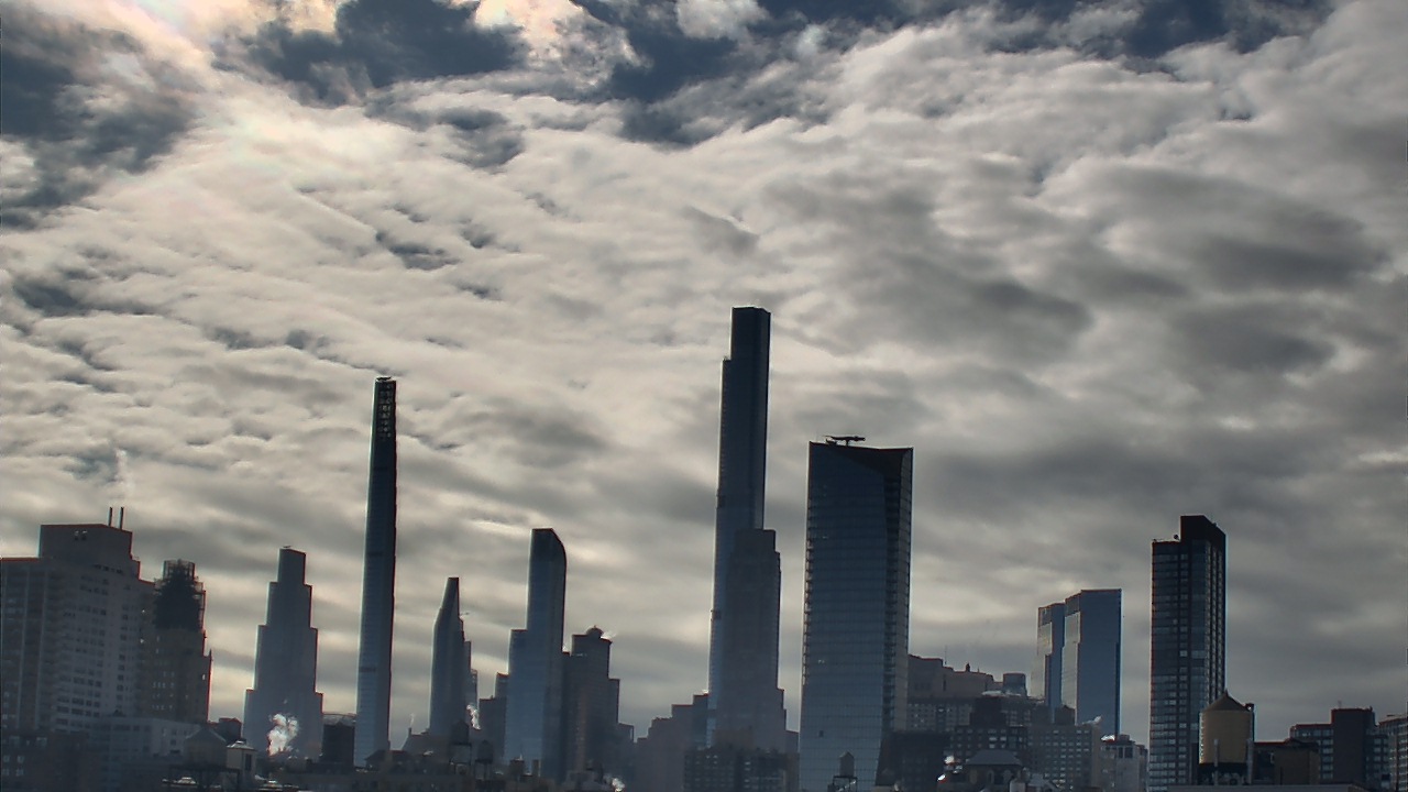 Thumbnail for current weather camera view from Rodeph Sholom Day School in New York, New York