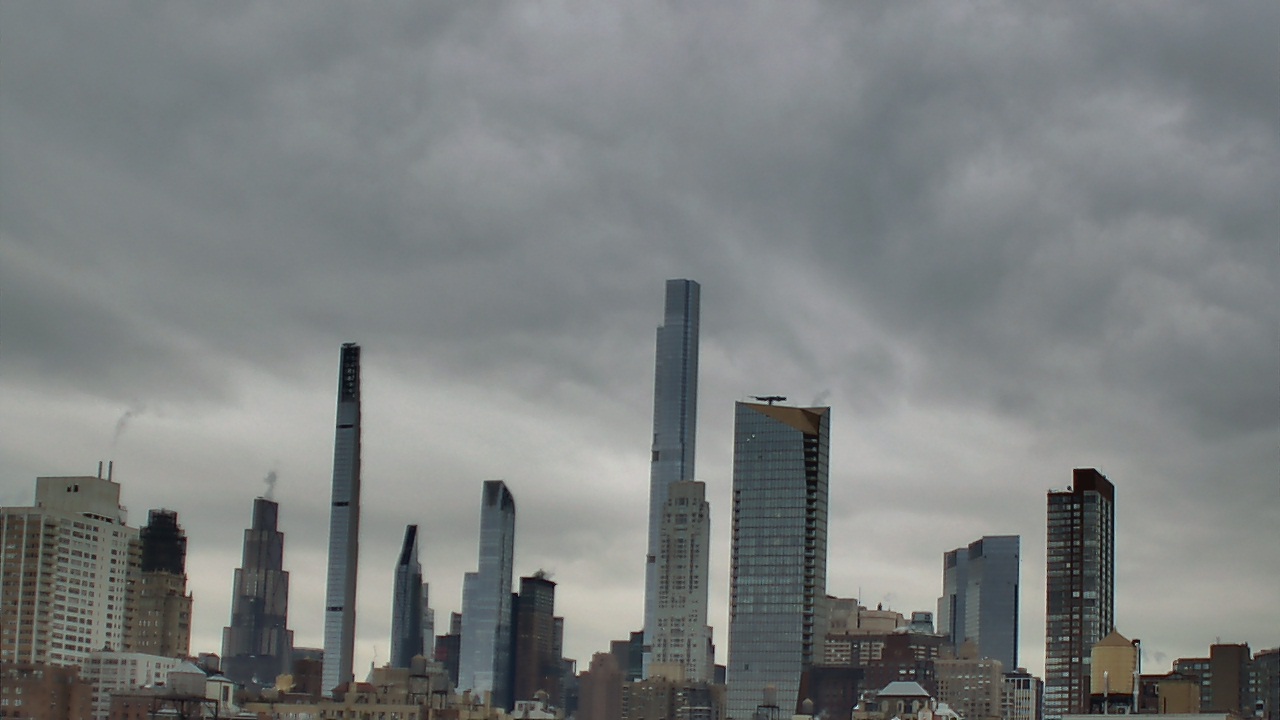 Thumbnail for current weather camera view from Rodeph Sholom Day School in New York, New York