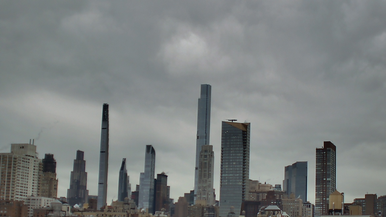 Thumbnail for current weather camera view from Rodeph Sholom Day School in New York, New York