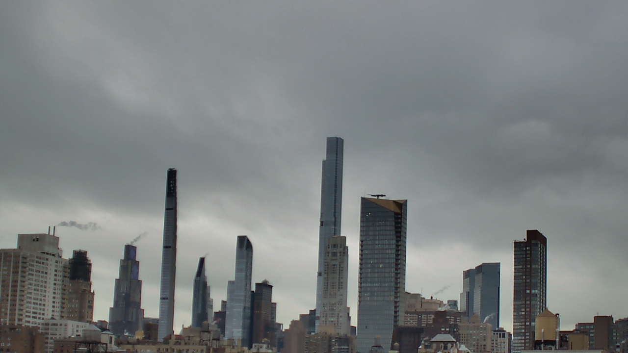 Thumbnail for current weather camera view from Rodeph Sholom Day School in New York, New York