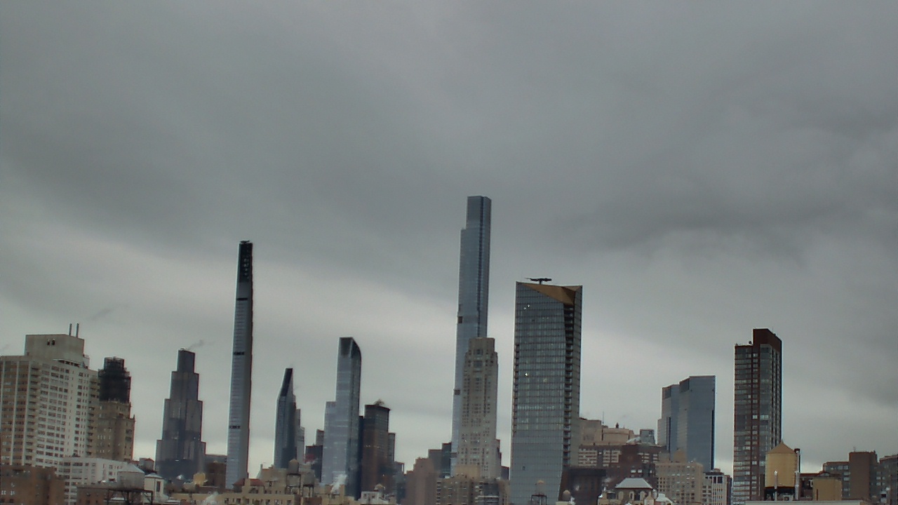 Thumbnail for current weather camera view from Rodeph Sholom Day School in New York, New York