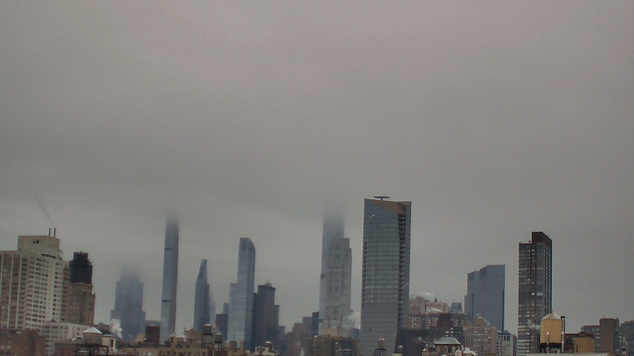 Thumbnail for current weather camera view from Rodeph Sholom Day School in New York, New York