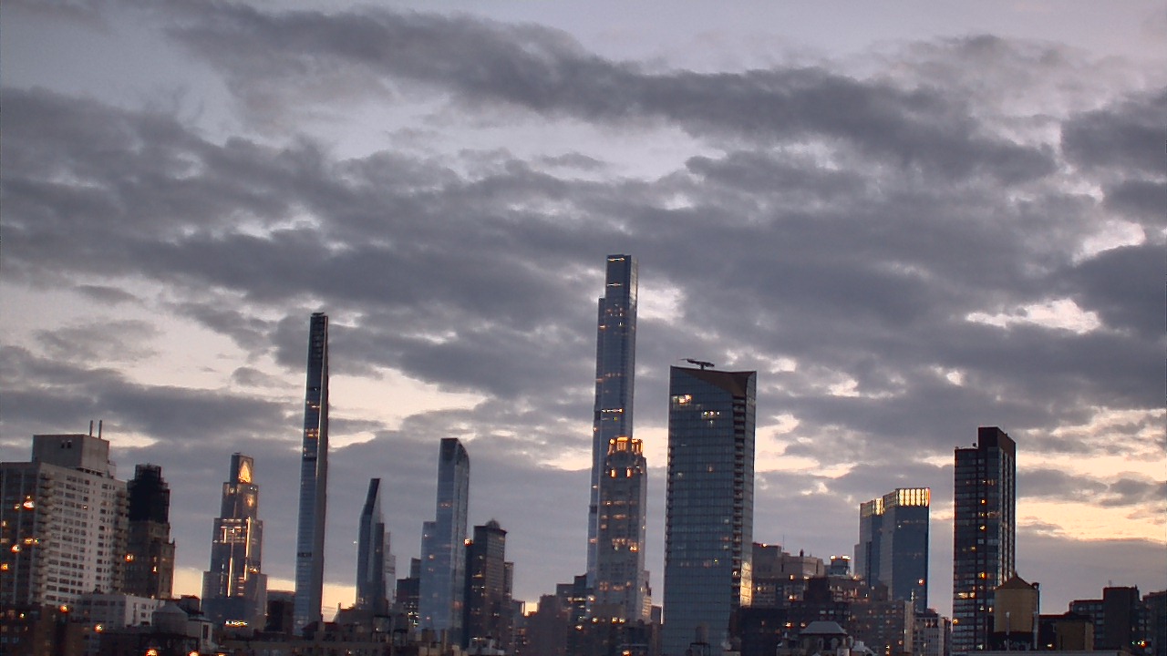 Thumbnail for current weather camera view from Rodeph Sholom Day School in New York, New York