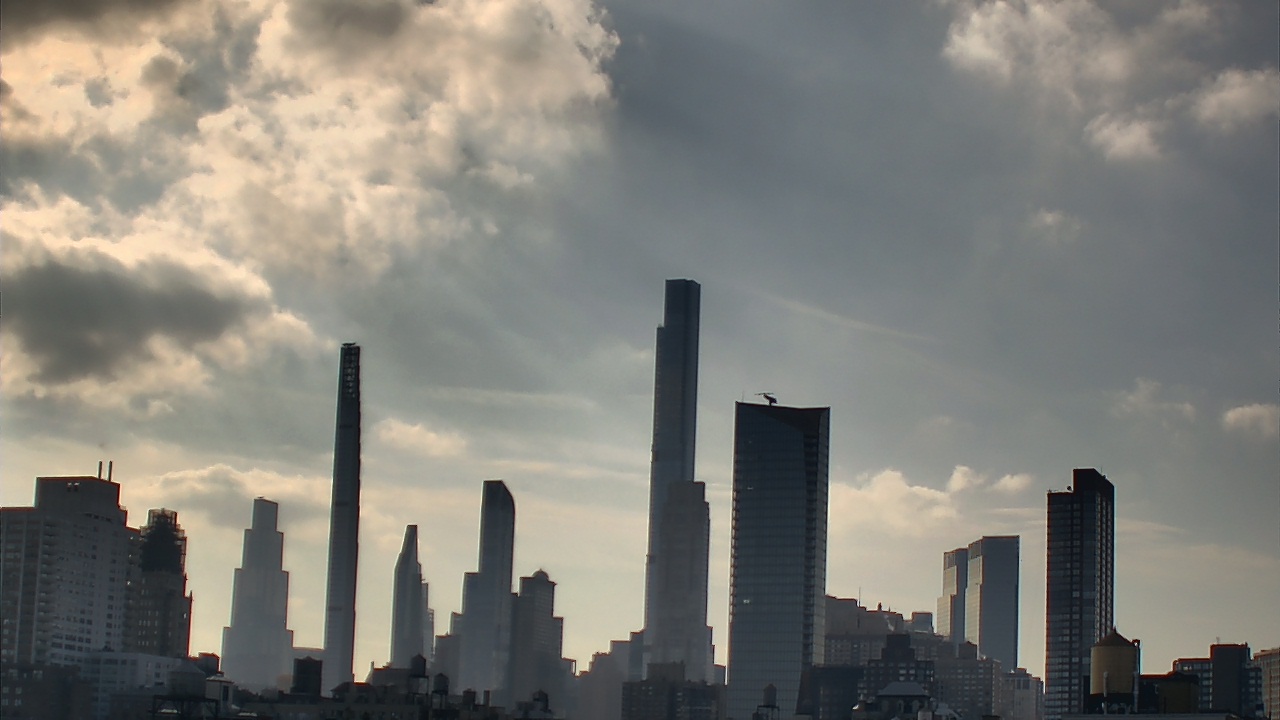 Thumbnail for current weather camera view from Rodeph Sholom Day School in New York, New York