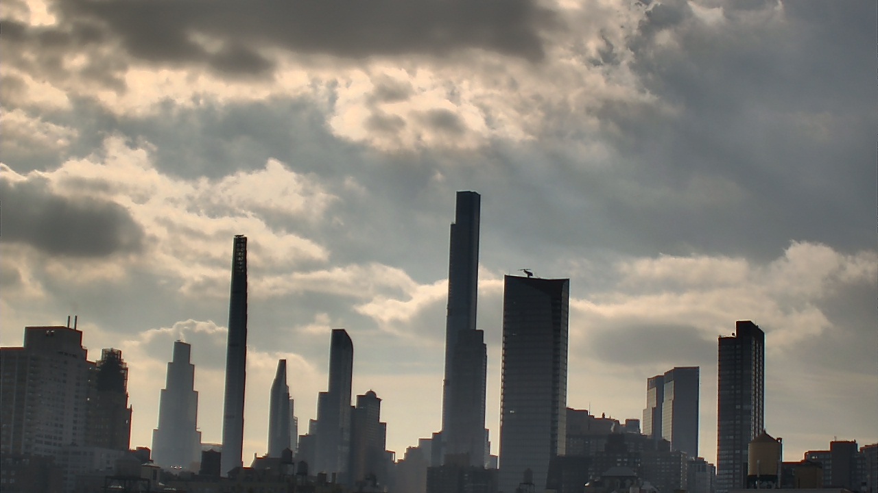 Thumbnail for current weather camera view from Rodeph Sholom Day School in New York, New York