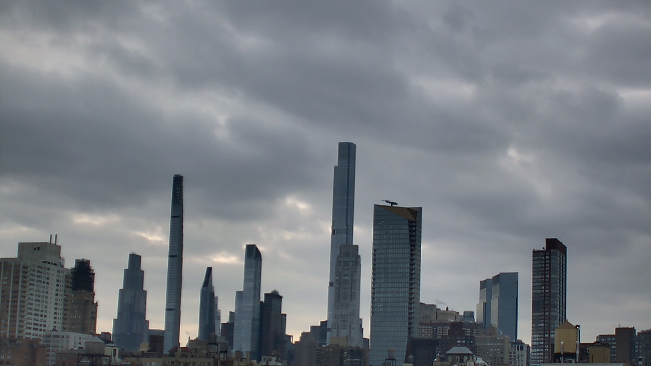 Thumbnail for current weather camera view from Rodeph Sholom Day School in New York, New York