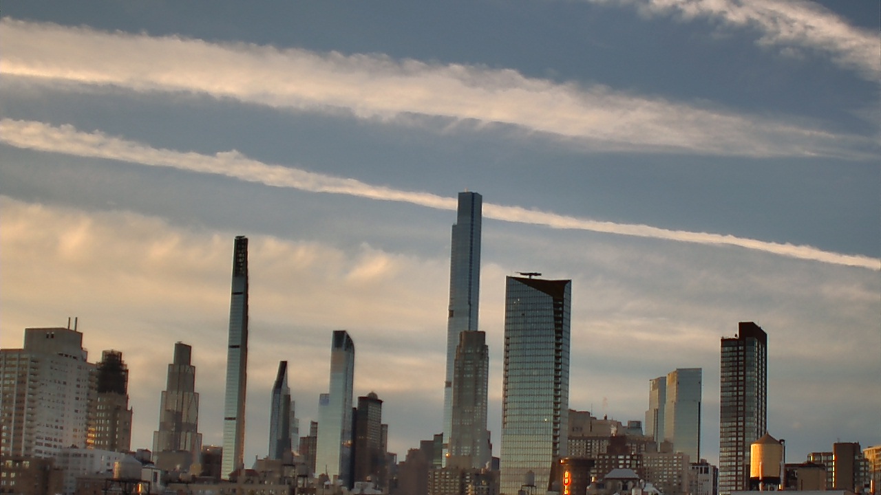 Thumbnail for current weather camera view from Rodeph Sholom Day School in New York, New York