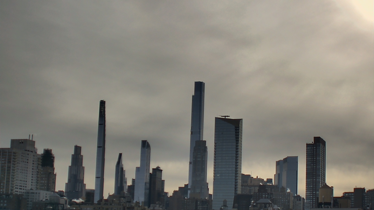 Thumbnail for current weather camera view from Rodeph Sholom Day School in New York, New York