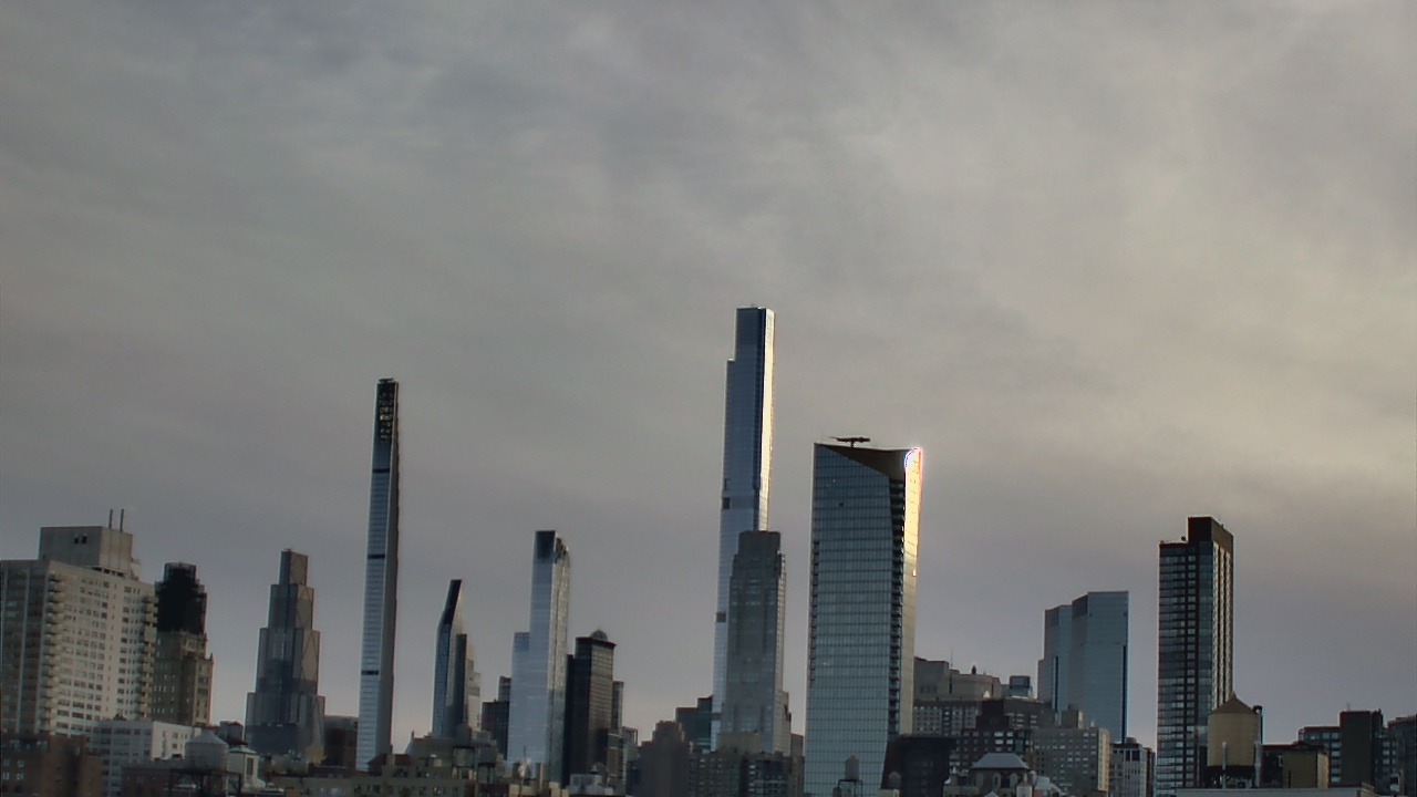 Thumbnail for current weather camera view from Rodeph Sholom Day School in New York, New York