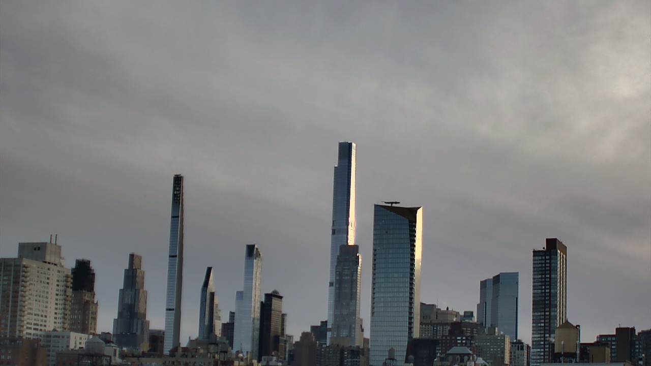 Thumbnail for current weather camera view from Rodeph Sholom Day School in New York, New York