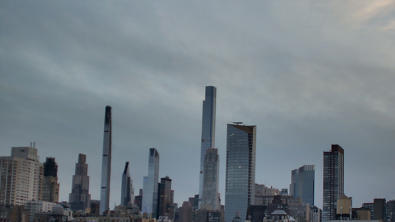 Thumbnail for current weather camera view from Rodeph Sholom Day School in New York, New York