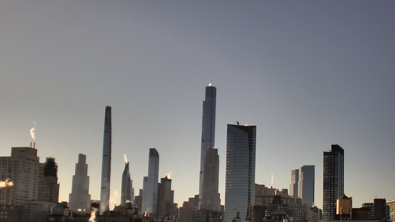 Thumbnail for current weather camera view from Rodeph Sholom Day School in New York, New York