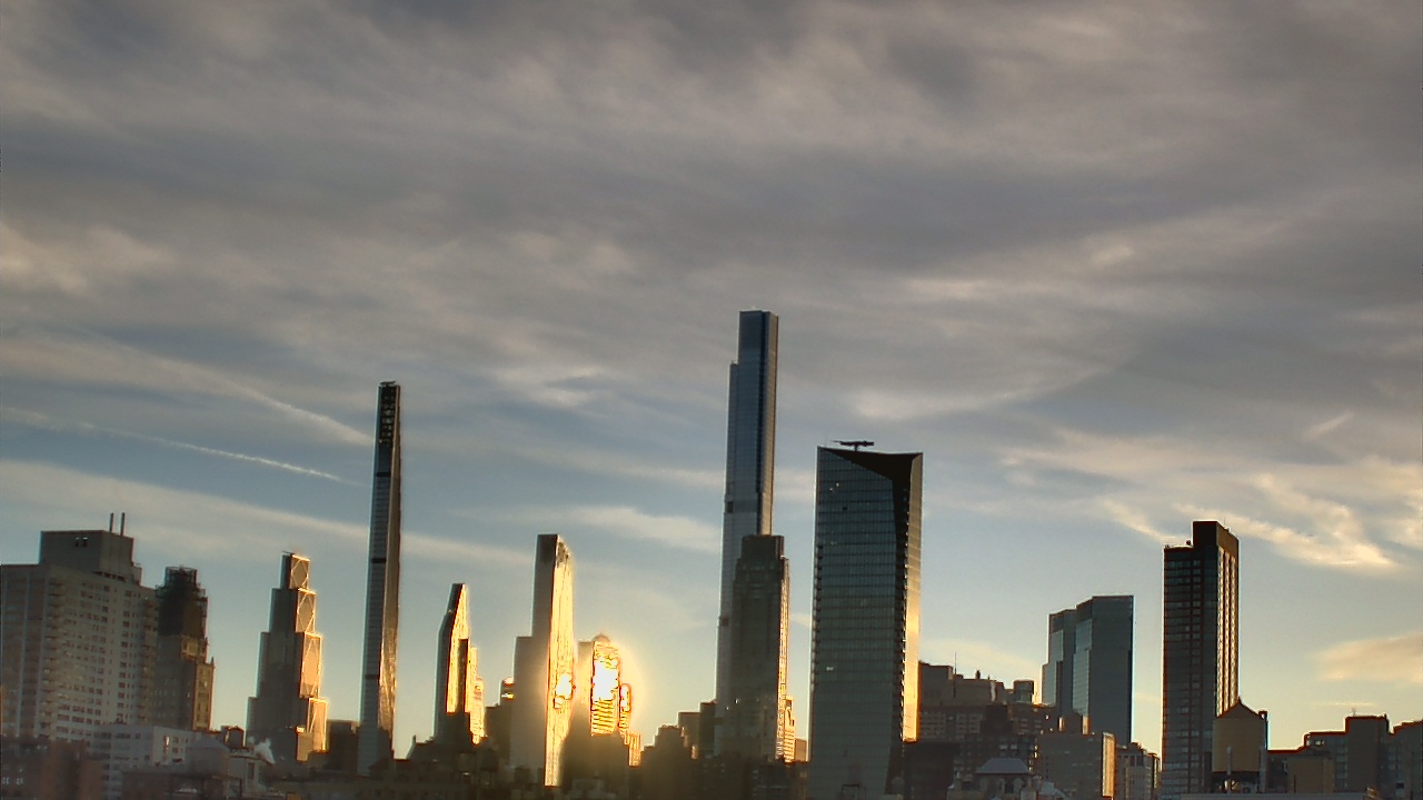 Thumbnail for current weather camera view from Rodeph Sholom Day School in New York, New York