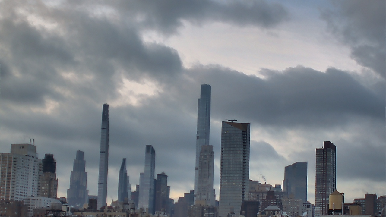 Thumbnail for current weather camera view from Rodeph Sholom Day School in New York, New York