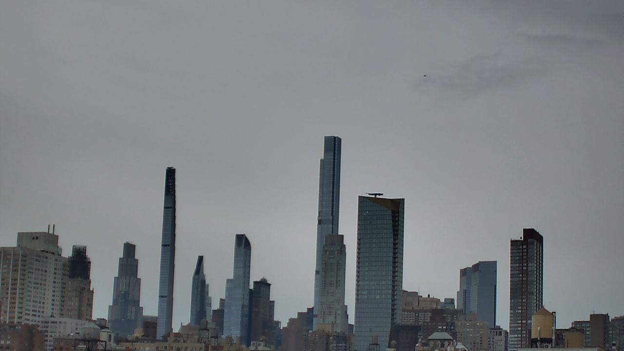 Thumbnail for current weather camera view from Rodeph Sholom Day School in New York, New York