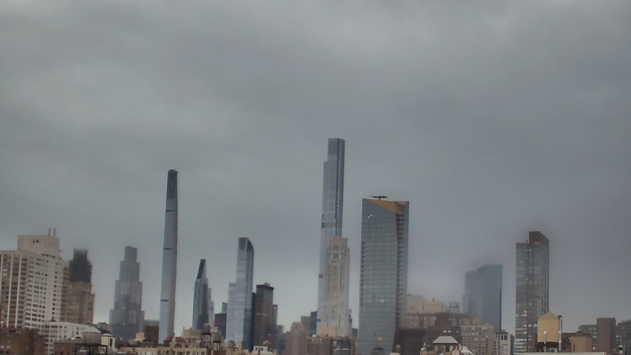 Thumbnail for current weather camera view from Rodeph Sholom Day School in New York, New York