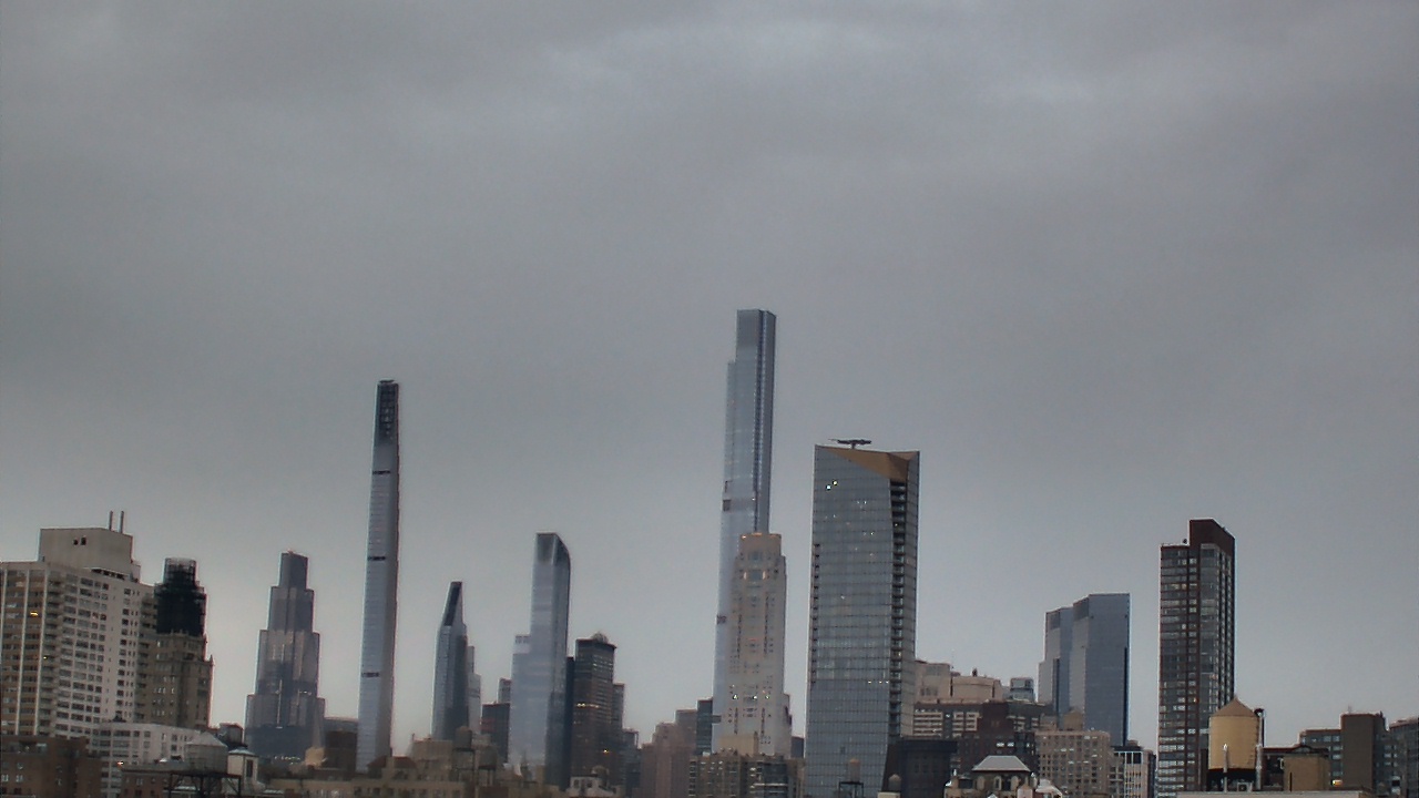 Thumbnail for current weather camera view from Rodeph Sholom Day School in New York, New York