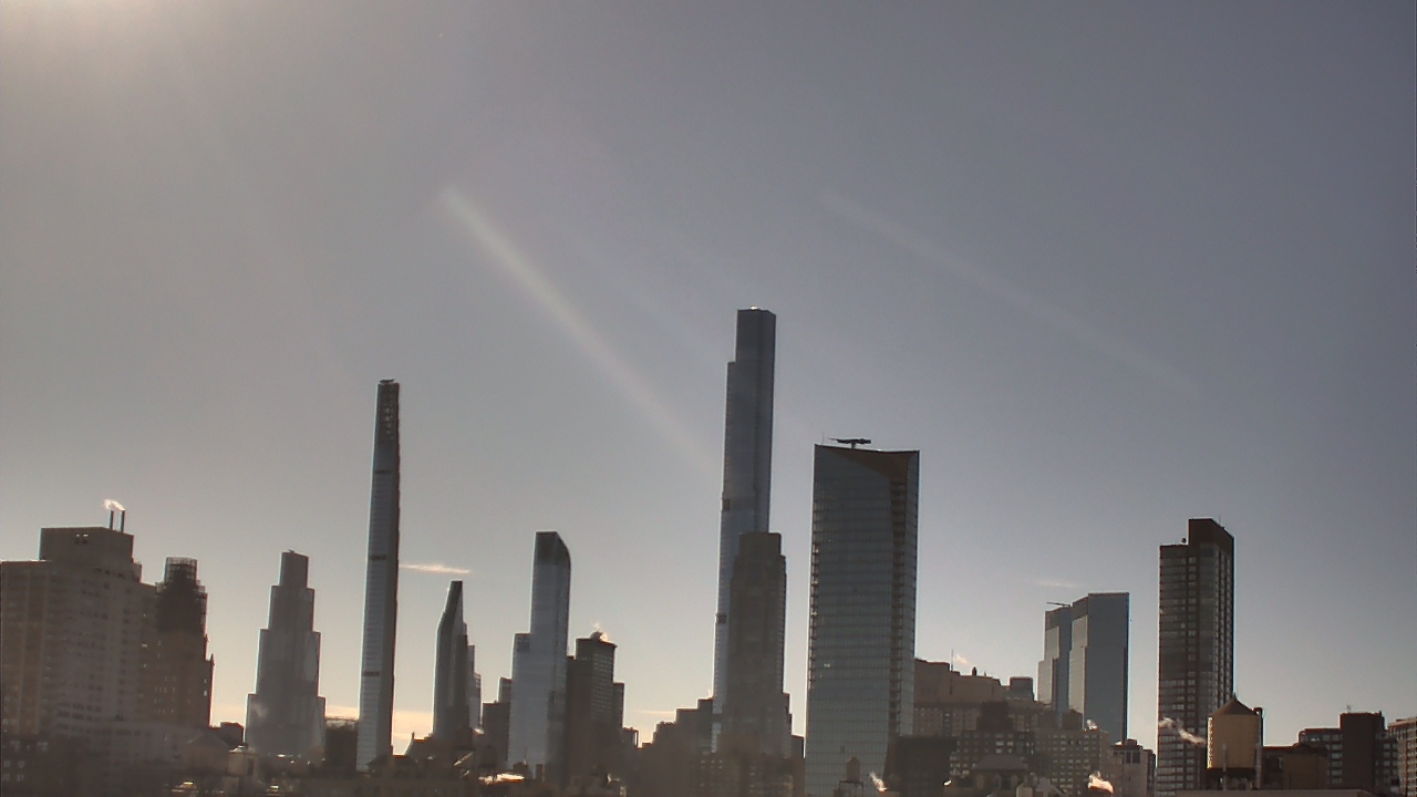 Thumbnail for current weather camera view from Rodeph Sholom Day School in New York, New York