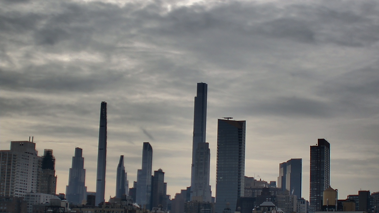 Thumbnail for current weather camera view from Rodeph Sholom Day School in New York, New York