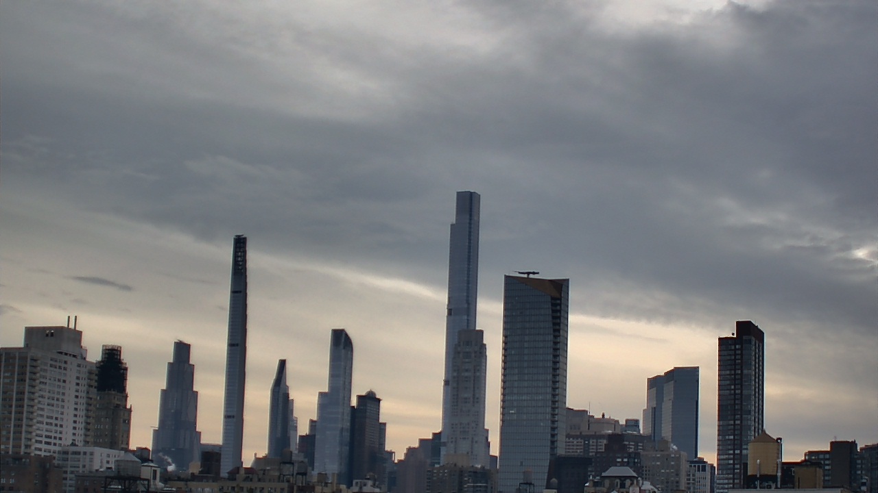 Thumbnail for current weather camera view from Rodeph Sholom Day School in New York, New York