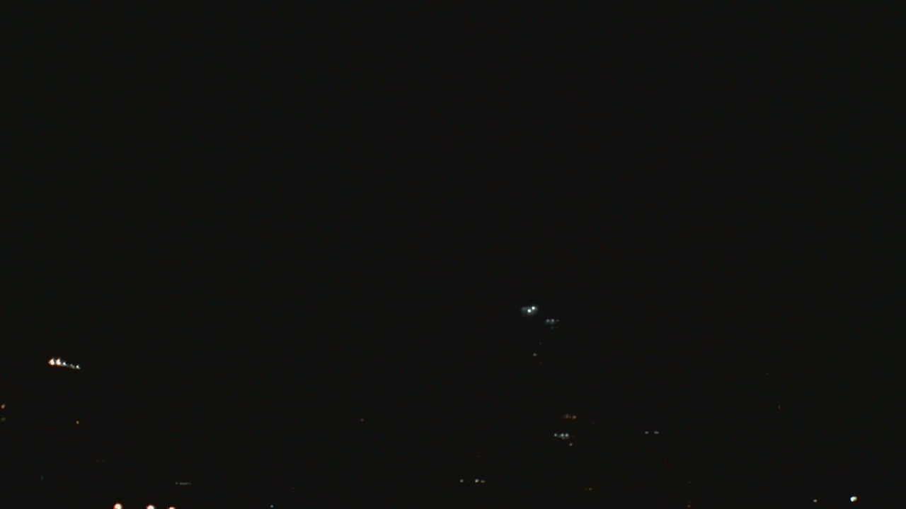 Thumbnail for current weather camera view from Rodeph Sholom Day School in New York, New York