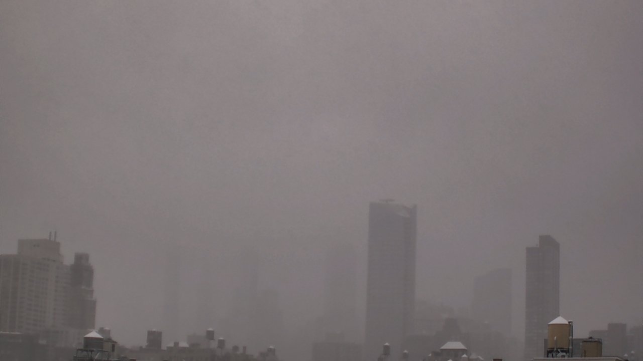 Thumbnail for current weather camera view from Rodeph Sholom Day School in New York, New York