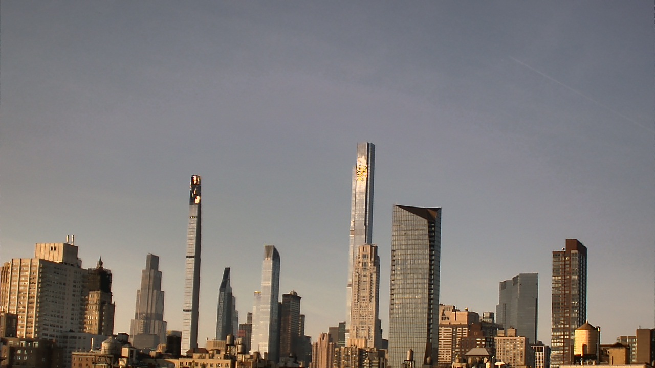 Thumbnail for current weather camera view from Rodeph Sholom Day School in New York, New York