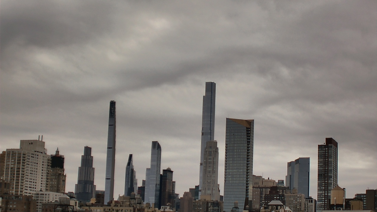 Thumbnail for current weather camera view from Rodeph Sholom Day School in New York, New York