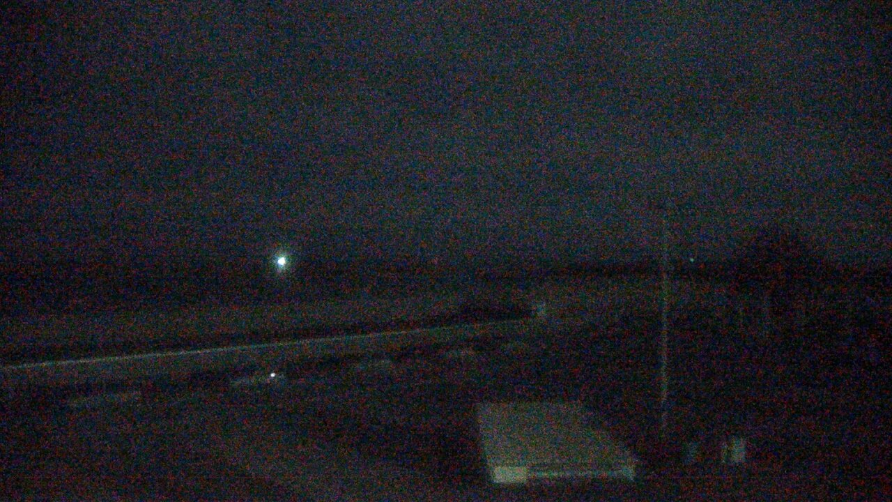 Thumbnail for current weather camera view from Ocean Beach Park in New London, Connecticut