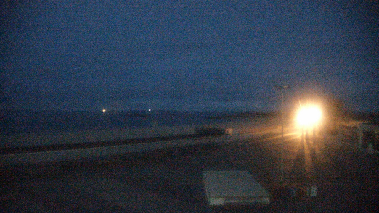 Thumbnail for current weather camera view from Ocean Beach Park in New London, Connecticut