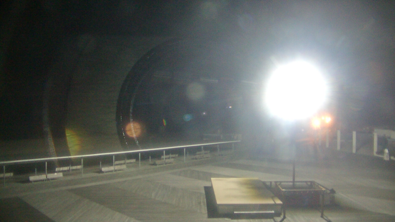 Thumbnail for current weather camera view from Ocean Beach Park in New London, Connecticut