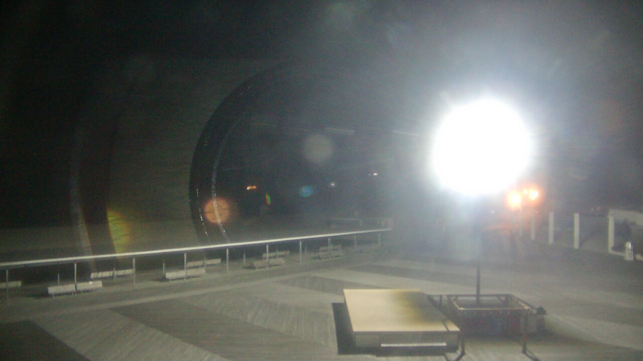 Thumbnail for current weather camera view from Ocean Beach Park in New London, Connecticut