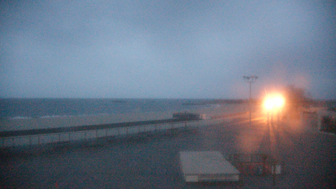 Thumbnail for current weather camera view from Ocean Beach Park in New London, Connecticut