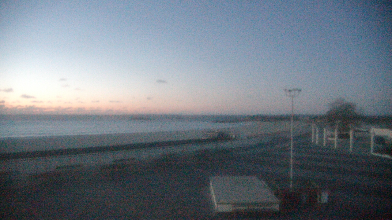 Thumbnail for current weather camera view from Ocean Beach Park in New London, Connecticut