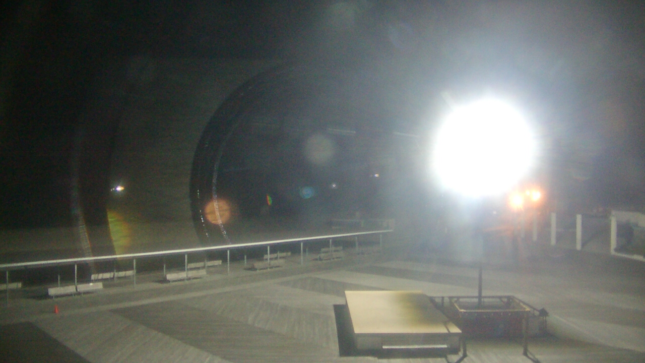 Thumbnail for current weather camera view from Ocean Beach Park in New London, Connecticut