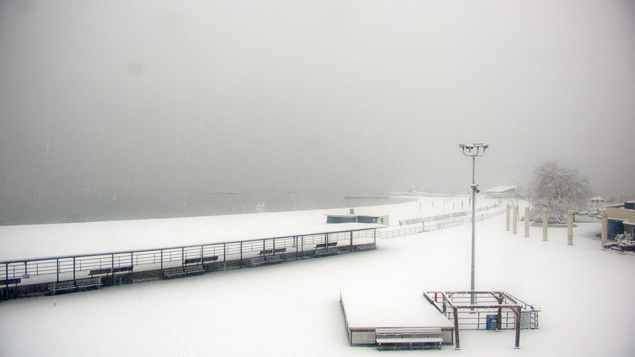 Thumbnail for current weather camera view from Ocean Beach Park in New London, Connecticut