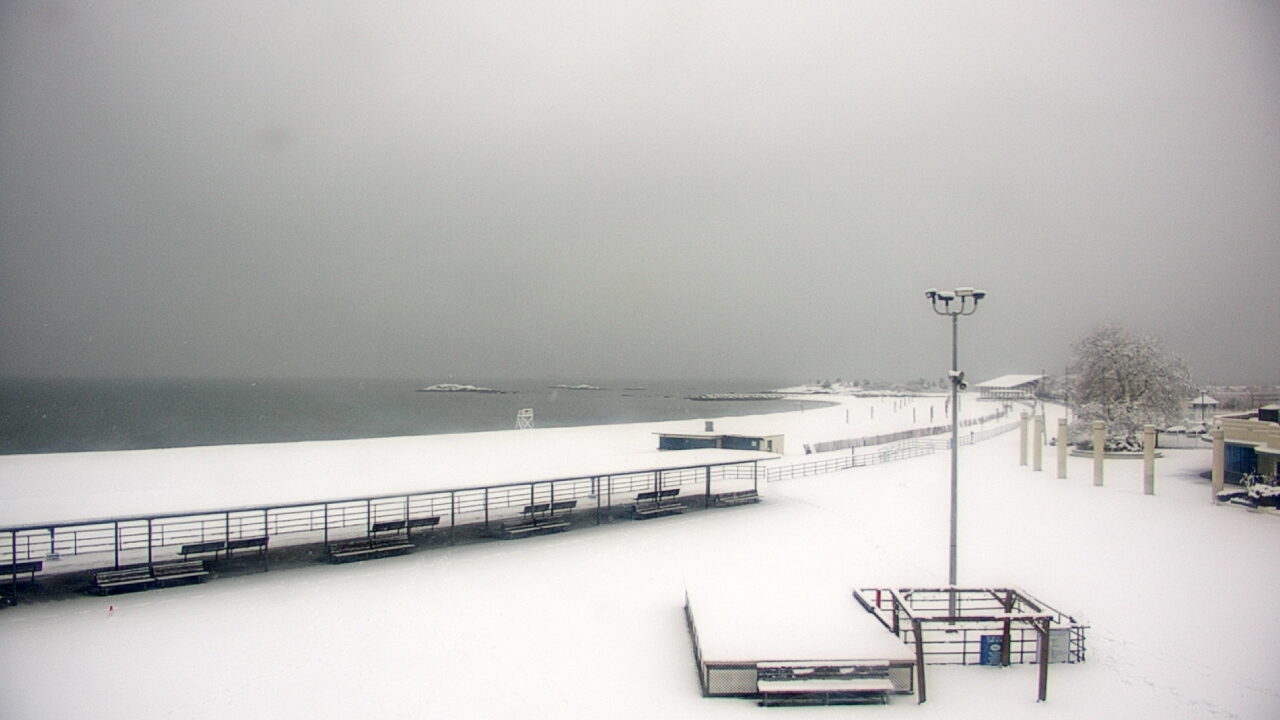 Thumbnail for current weather camera view from Ocean Beach Park in New London, Connecticut