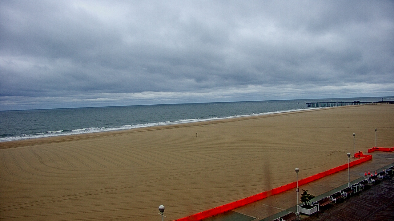 Thumbnail for current weather camera view from Plim Plaza Hotel in Ocean City, Maryland