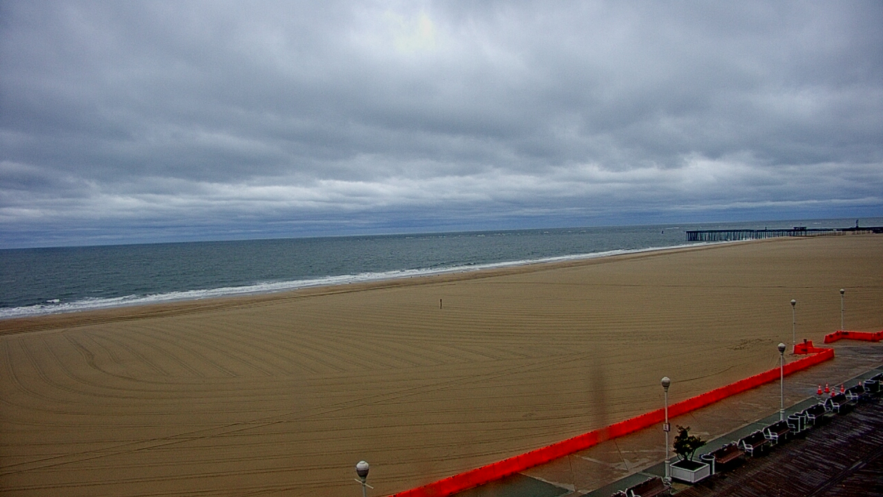Thumbnail for current weather camera view from Plim Plaza Hotel in Ocean City, Maryland