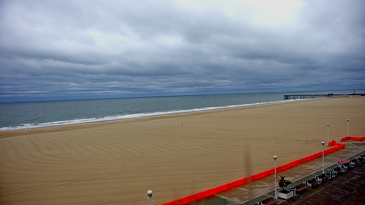 Thumbnail for current weather camera view from Plim Plaza Hotel in Ocean City, Maryland