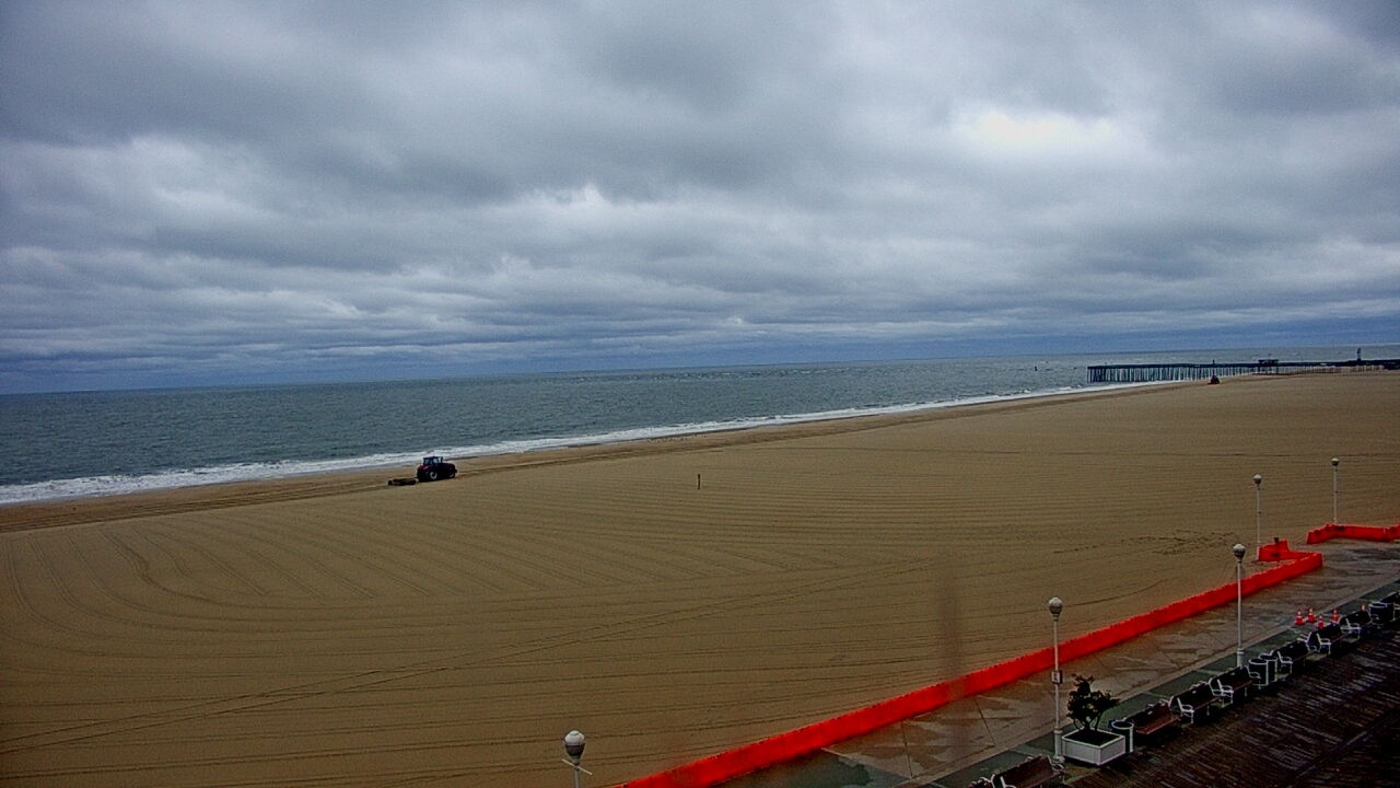Thumbnail for current weather camera view from Plim Plaza Hotel in Ocean City, Maryland