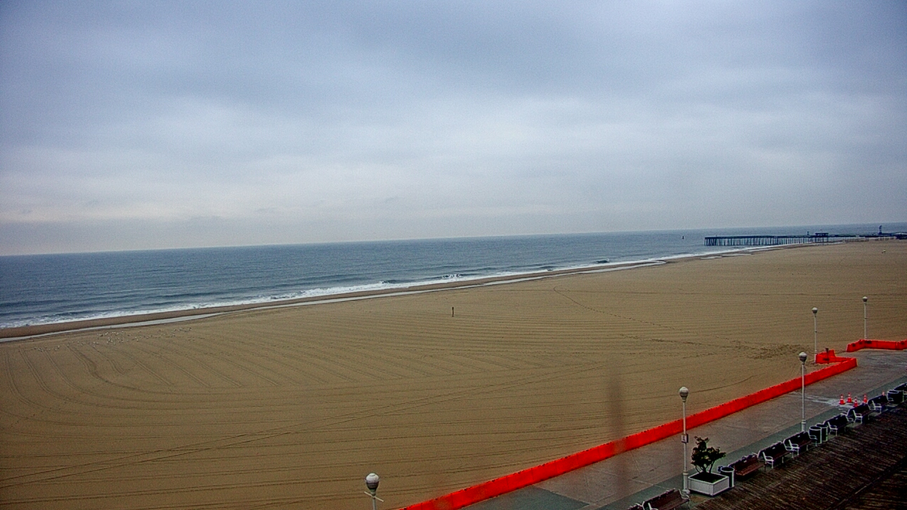 Thumbnail for current weather camera view from Plim Plaza Hotel in Ocean City, Maryland