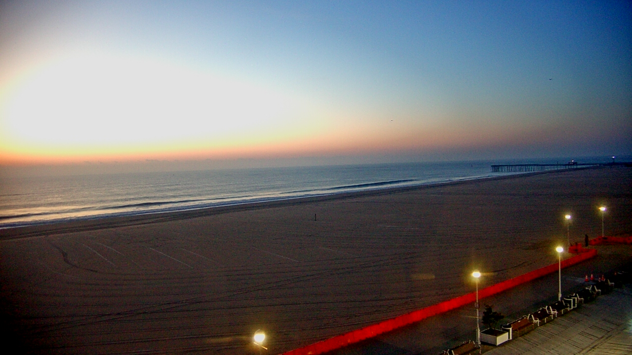 Thumbnail for current weather camera view from Plim Plaza Hotel in Ocean City, Maryland