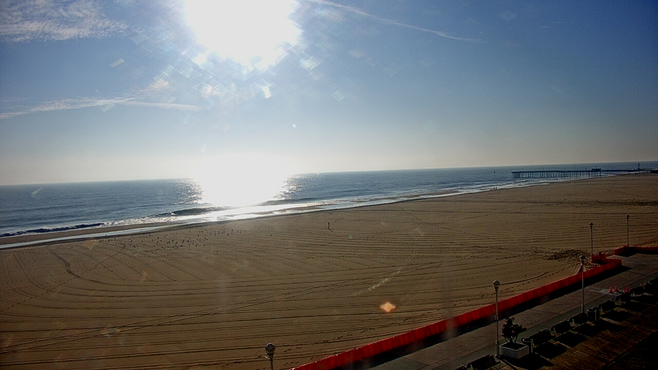 Thumbnail for current weather camera view from Plim Plaza Hotel in Ocean City, Maryland
