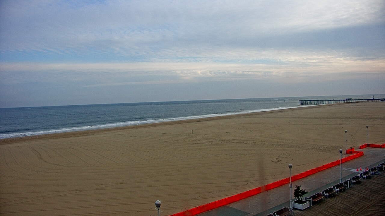 Thumbnail for current weather camera view from Plim Plaza Hotel in Ocean City, Maryland