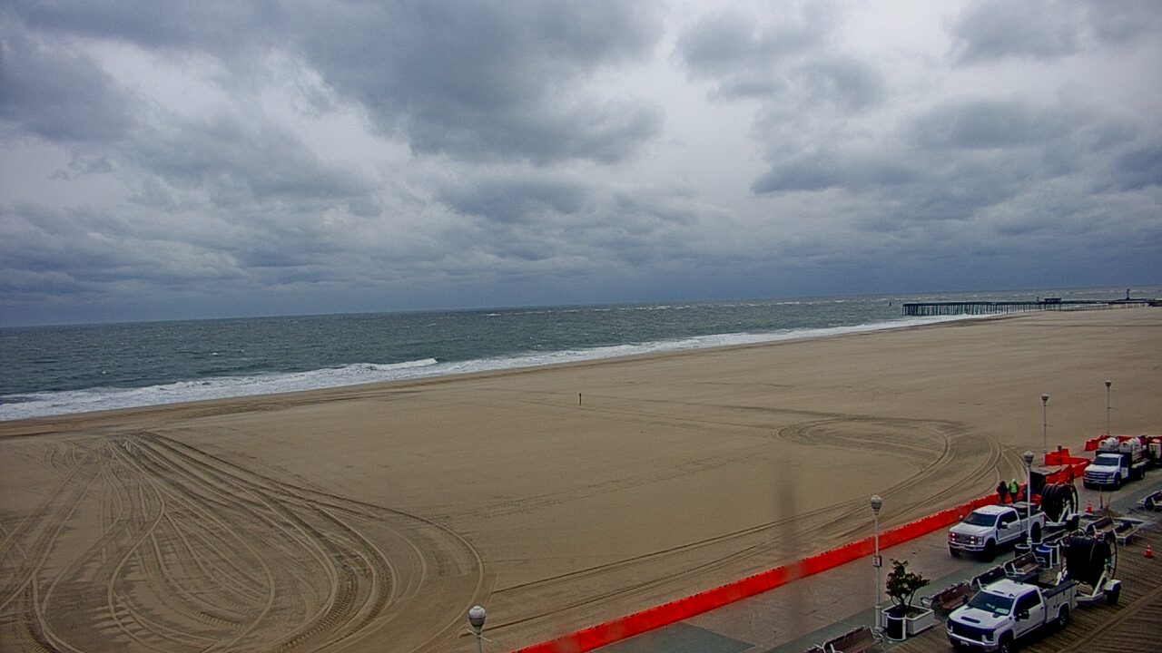 Thumbnail for current weather camera view from Plim Plaza Hotel in Ocean City, Maryland