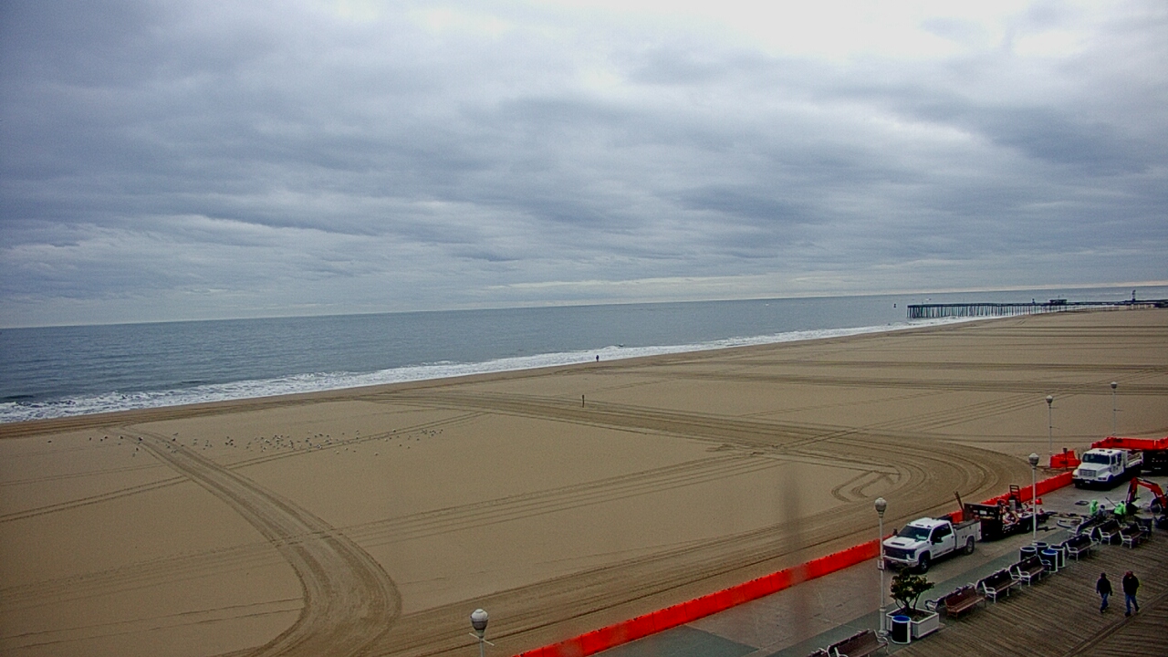 Thumbnail for current weather camera view from Plim Plaza Hotel in Ocean City, Maryland
